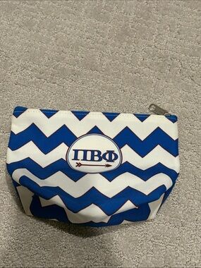 Pi Beta Phi Zippered Pouch